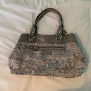 Large Signature Coach Purse - Lavender Lined